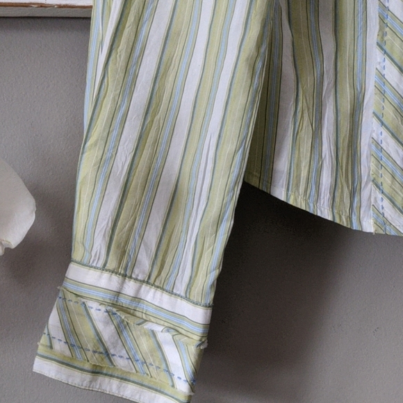 Anthropologie Odille cropped pintuck blouse 0 - Picture 5 of 8